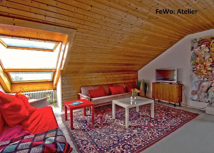 Atelierwohnung Mit Seeblick * ジプリンゲン